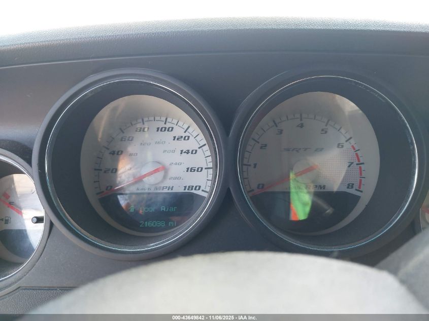 2008 Dodge Challenger Srt8 VIN: 2B3LJ74W88H182914 Lot: 43649842