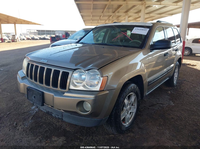 1J4GR48KX6C255466 2006 JEEP GRAND CHEROKEE photo no. 2