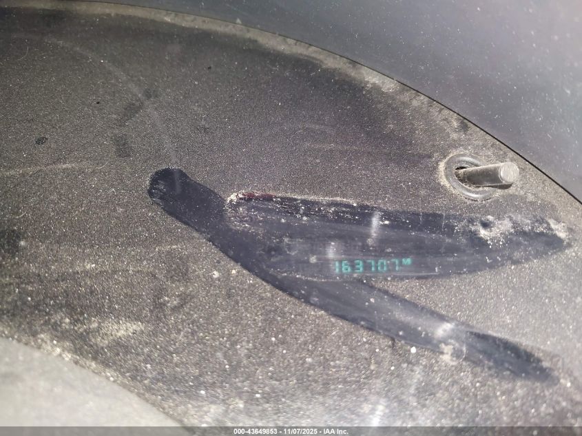 2005 Chrysler Pacifica VIN: 2C4GF48435R447625 Lot: 43649853