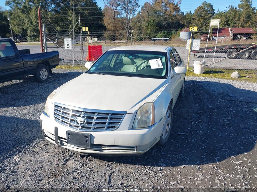 2008 Cadillac Dts 1Sa VIN: 1G6KD57Y28U105748 Lot: 43649946