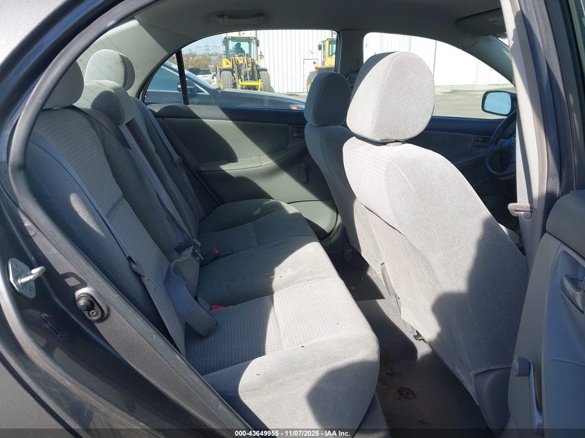 2T1BR32E05C347933 2005 TOYOTA COROLLA photo no. 8