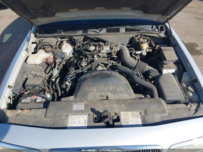 2MELM75W3VX739071 1997 MERCURY GRAND MARQUIS photo no. 10