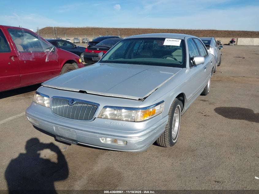 2MELM75W3VX739071 1997 MERCURY GRAND MARQUIS photo no. 2