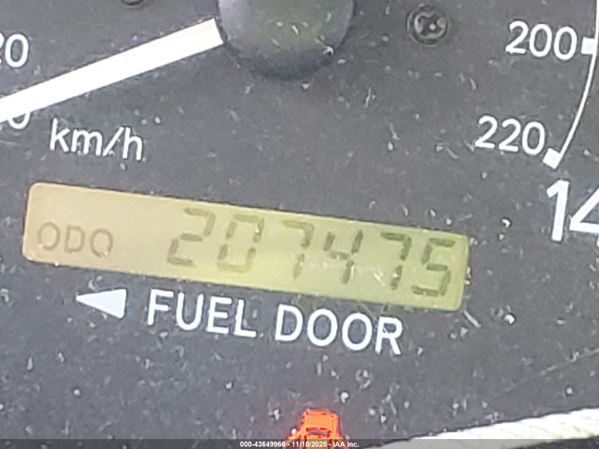 2000 Toyota Camry Le VIN: JT2BG28K4Y0383421 Lot: 43649966