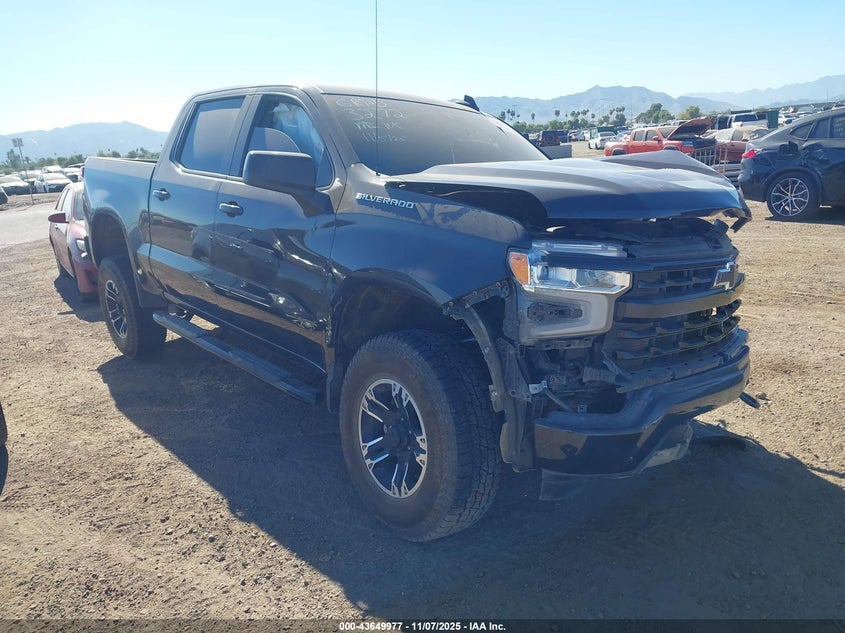 CHEVROLET SILVERADO 1500 4WD SHORT BED RST