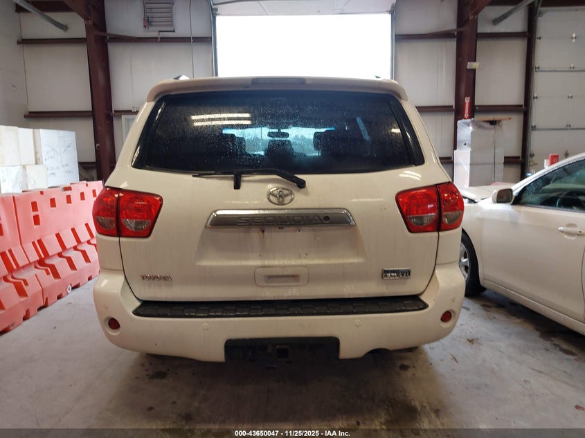 2008 Toyota Sequoia Limited 5.7L V8 VIN: 5TDBY68A48S015496 Lot: 43650047