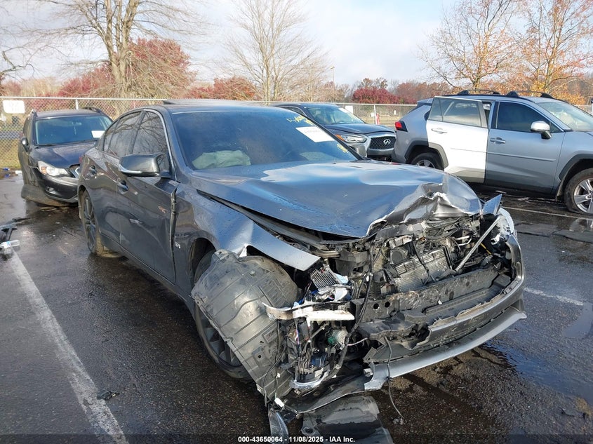 INFINITI Q50 3.0T LUXE
