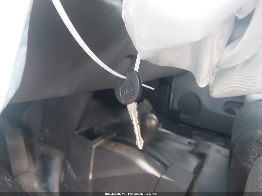 2008 Chevrolet Silverado 1500 Work Truck VIN: 1GCEK19J88E196690 Lot: 43650071