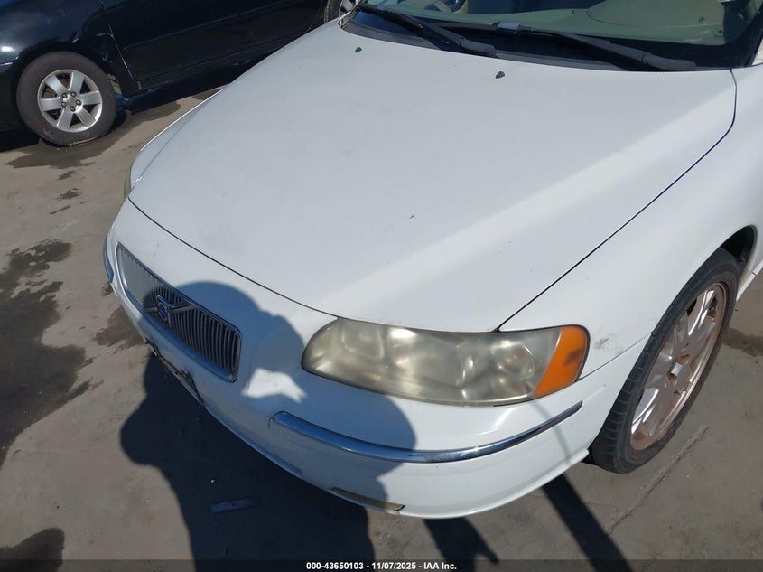 YV1SW592652505684 2005 VOLVO V70 photo no. 6