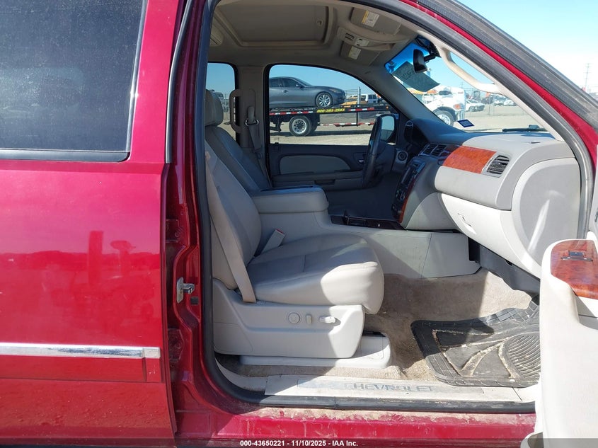 1GNFK33079R178182 2009 CHEVROLET TAHOE photo no. 5