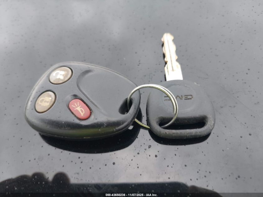 2004 GMC Yukon Slt VIN: 1GKEC13ZX4J326633 Lot: 43650236