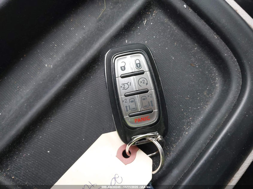 2017 Chrysler Pacifica Touring-L VIN: 2C4RC1BG0HR794921 Lot: 43650245