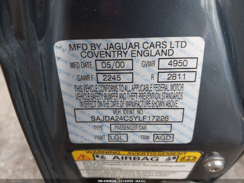 2000 Jaguar Xj8 Vanden Plas VIN: SAJDA24C5YLF17226 Lot: 43650249