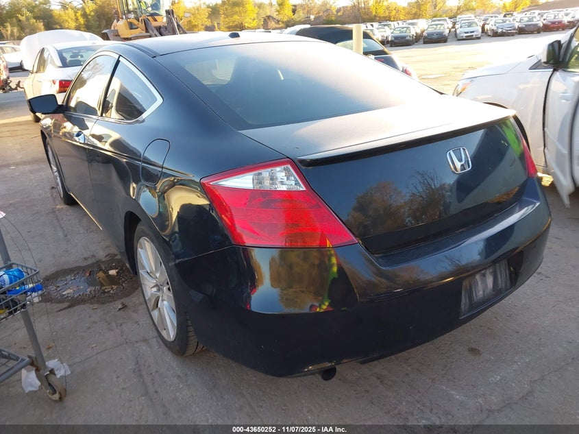 1HGCS21838A012075 2008 HONDA ACCORD photo no. 3