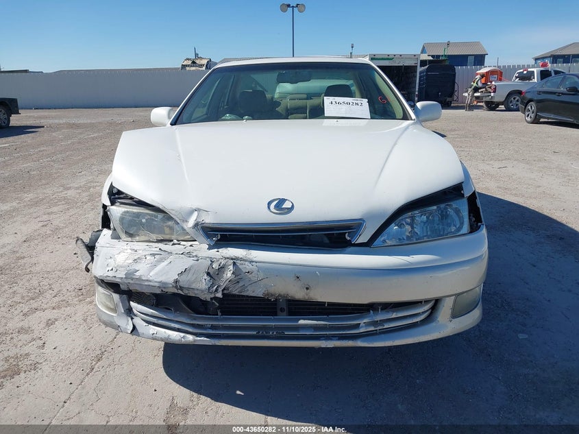 2000 Lexus Es 300 VIN: JT8BF28G4Y5102497 Lot: 43650282