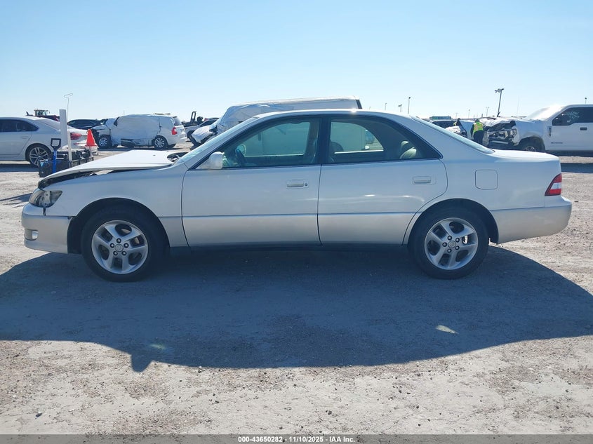 2000 Lexus Es 300 VIN: JT8BF28G4Y5102497 Lot: 43650282