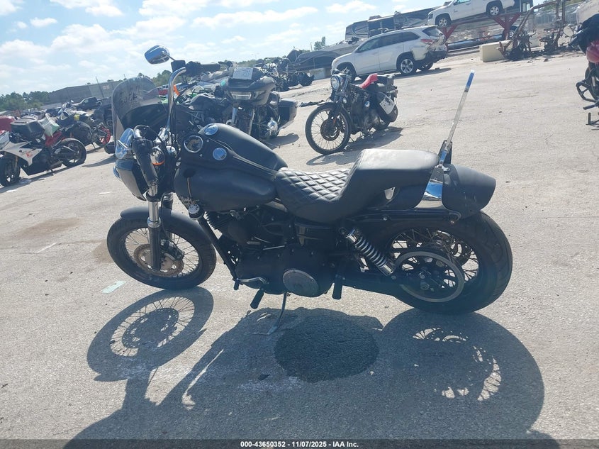2016 Harley-Davidson Fxdb Dyna Street Bob VIN: 1HD1GXM17GC312271 Lot: 43650352