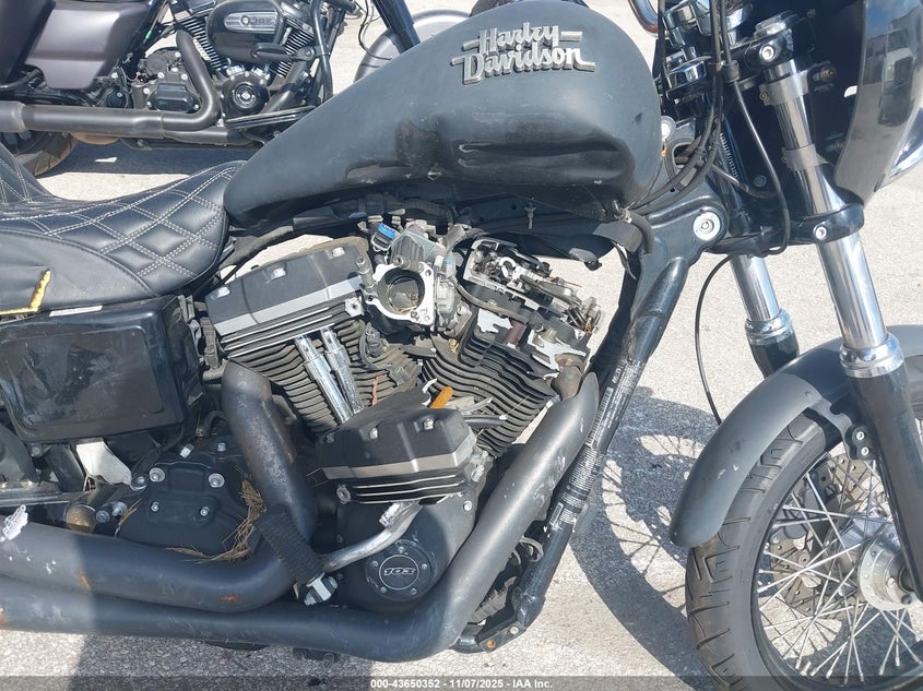 2016 Harley-Davidson Fxdb Dyna Street Bob VIN: 1HD1GXM17GC312271 Lot: 43650352