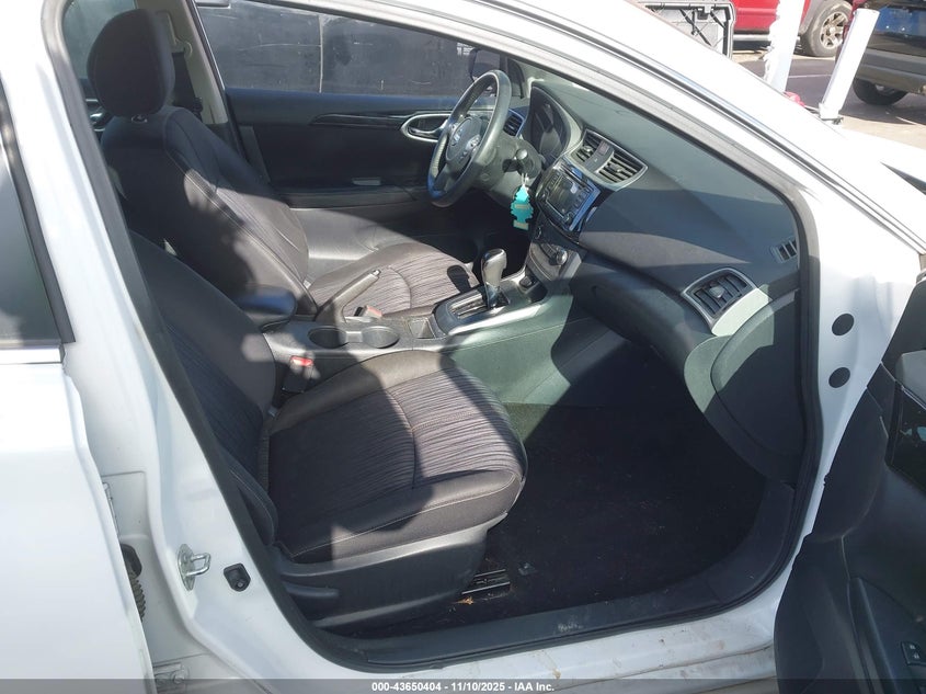 3N1AB7AP1HY329183 2017 NISSAN SENTRA photo no. 5