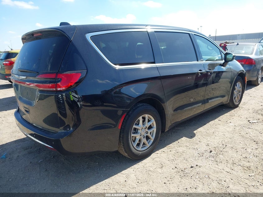 2C4RC1BG4SR578996 2025 CHRYSLER PACIFICA photo no. 4