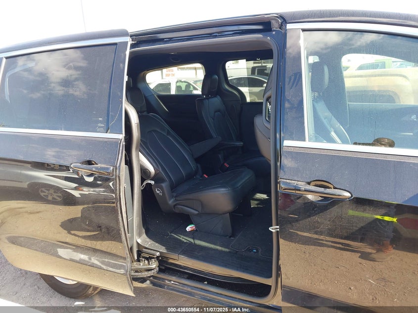 2C4RC1BG4SR578996 2025 CHRYSLER PACIFICA photo no. 8