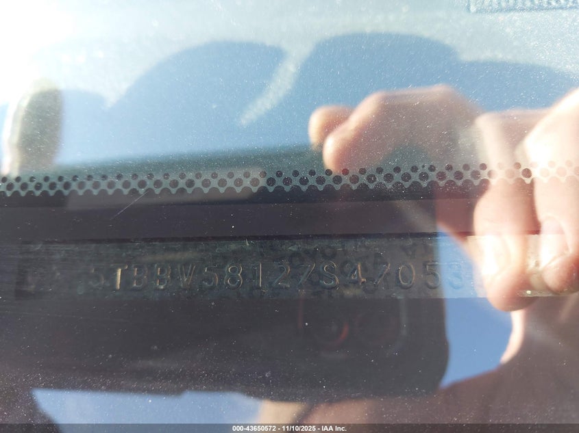 2007 Toyota Tundra Limited 5.7L V8 VIN: 5TBBV58127S470535 Lot: 43650572