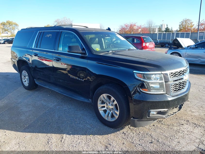CHEVROLET SUBURBAN LT