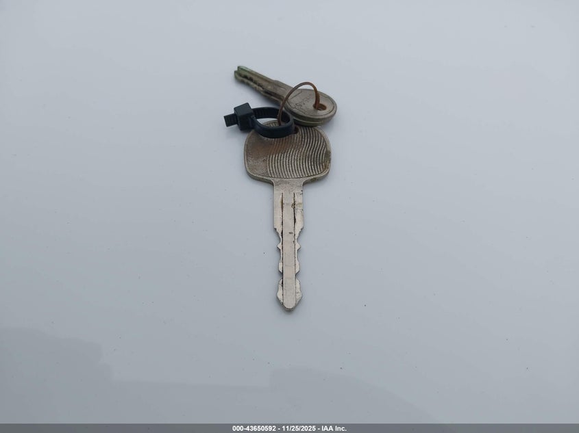 2014 Isuzu Npr Gas Reg VIN: 54DC4W1B2ES802318 Lot: 43650592