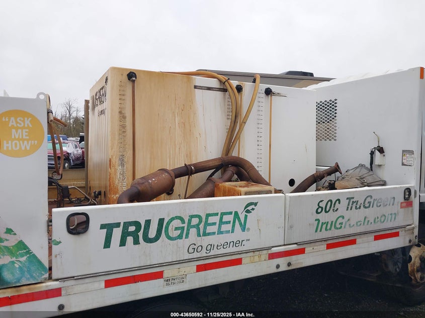 2014 Isuzu Npr Gas Reg VIN: 54DC4W1B2ES802318 Lot: 43650592