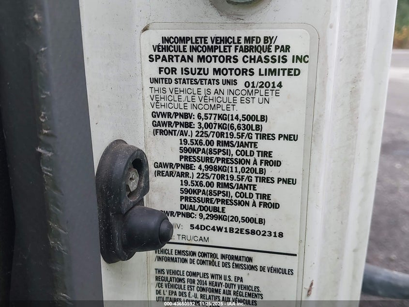 2014 Isuzu Npr Gas Reg VIN: 54DC4W1B2ES802318 Lot: 43650592