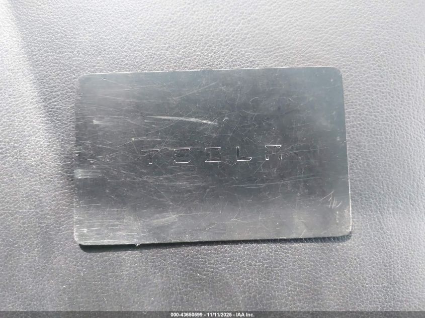 2023 Tesla Model X Dual Motor All-Wheel Drive/Standard Range VIN: 7SAXCAE56PF404824 Lot: 43650599