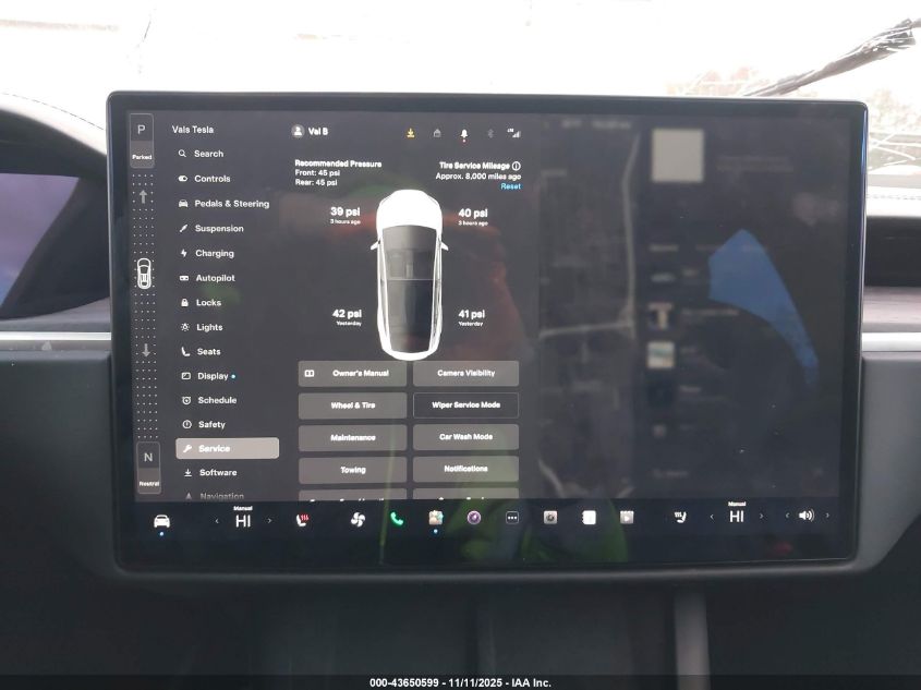 2023 Tesla Model X Dual Motor All-Wheel Drive/Standard Range VIN: 7SAXCAE56PF404824 Lot: 43650599