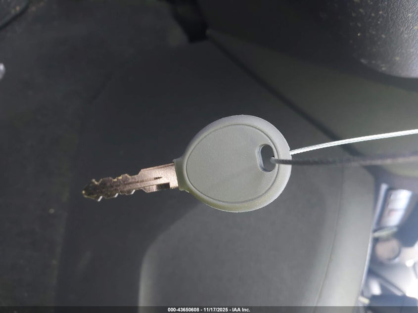 2011 Jeep Compass VIN: 1J4NT1FA3BD139001 Lot: 43650608