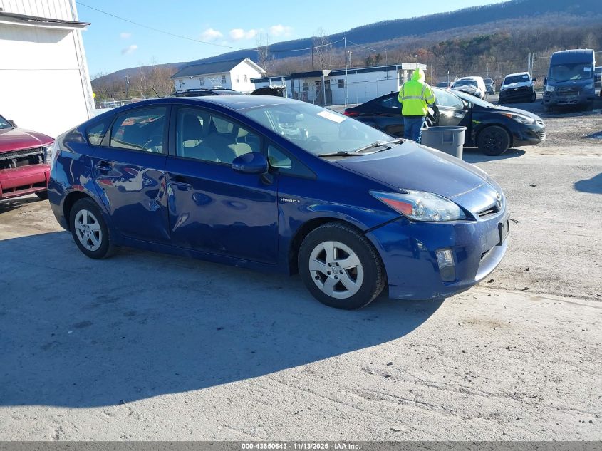 TOYOTA PRIUS THREE