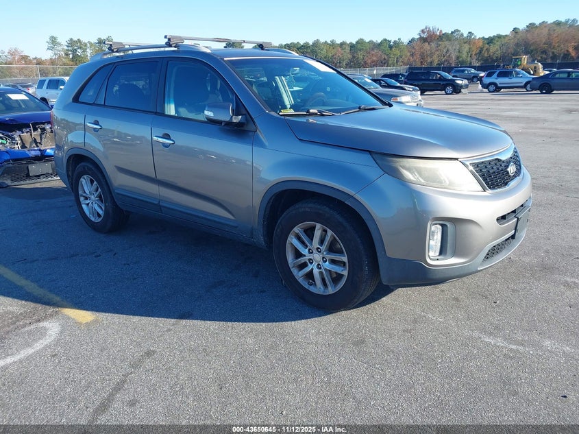 KIA SORENTO LX