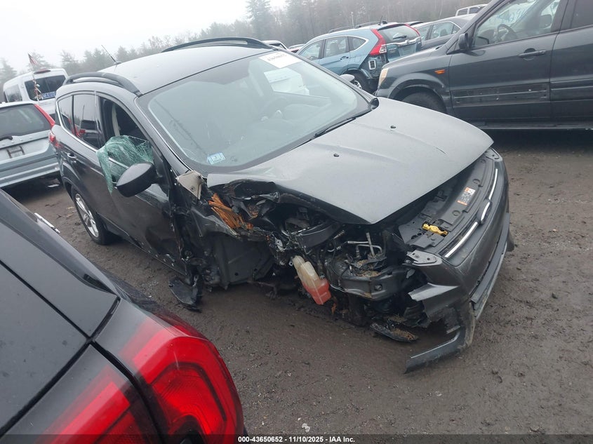 2016 FORD ESCAPE SE - 1FMCU9G95GUB27755