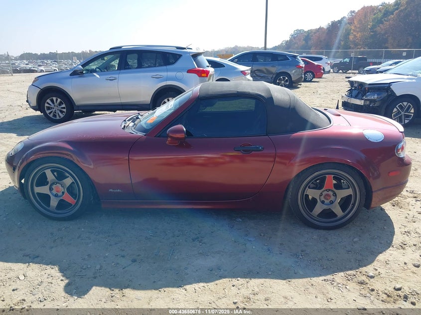 2006 Mazda Mx-5 Grand Touring VIN: JM1NC25F360121765 Lot: 43650675