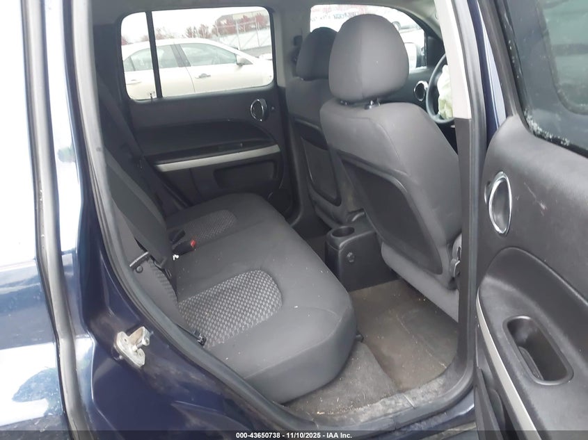 2008 Chevrolet Hhr Ls VIN: 3GNDA13D08S568635 Lot: 43650738