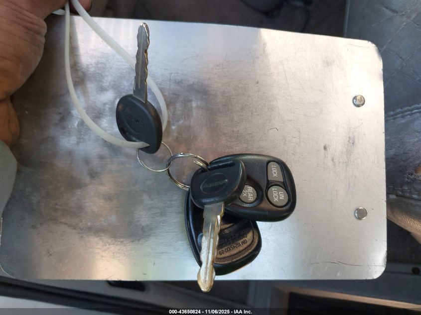 1GKDM19W0XB531141 1999 GMC SAFARI photo no. 11