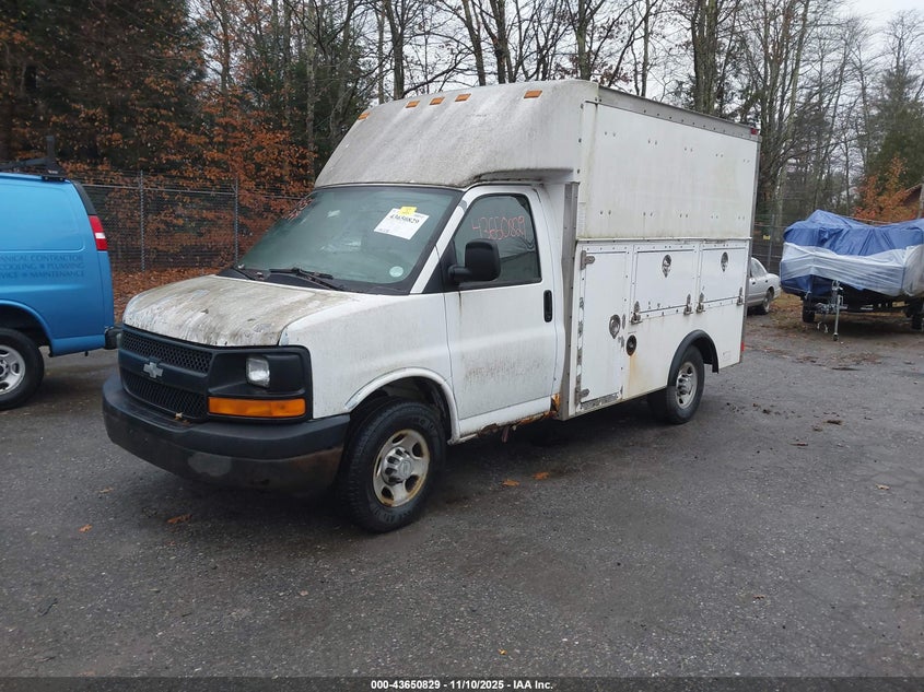 1GBHG31U761190226 2006 CHEVROLET EXPRESS photo no. 2