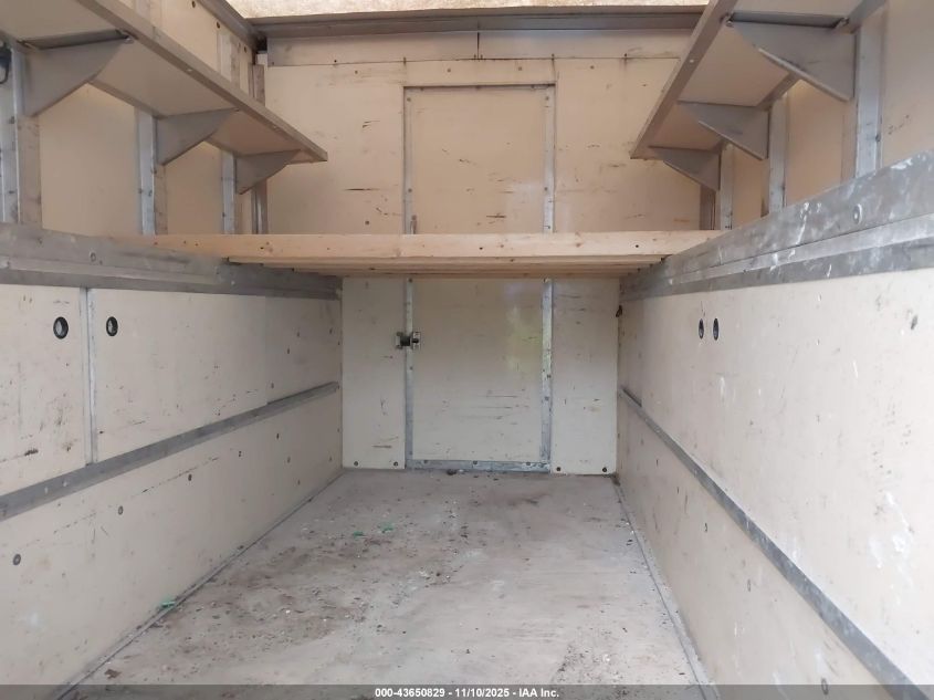 2006 Chevrolet Express Cutaway Work Van VIN: 1GBHG31U761190226 Lot: 43650829