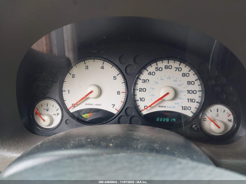 1J8GL48K52W275522 2002 JEEP LIBERTY (NORTH AMERICA) photo no. 7