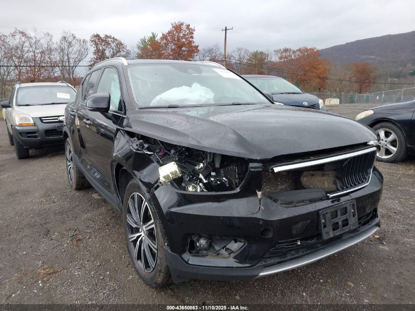 2021 Volvo Xc40 T5 Momentum VIN: YV4162UK4M2607892 Lot: 43650863