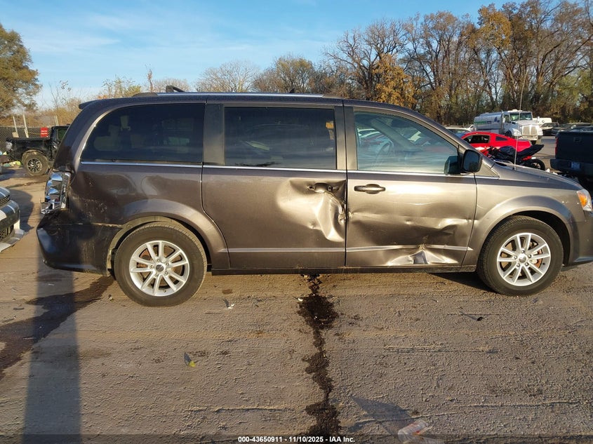 2019 DODGE GRAND CARAVAN SXT - 2C4RDGCG7KR690965