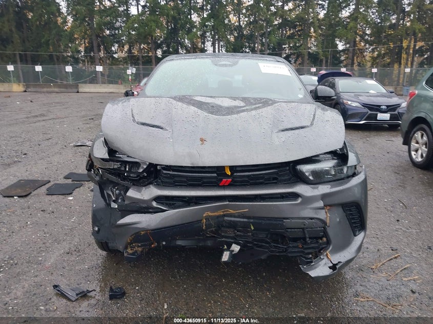 2024 Dodge Hornet R/T Plus Eawd VIN: ZACPDFDW5R3A27259 Lot: 43650915