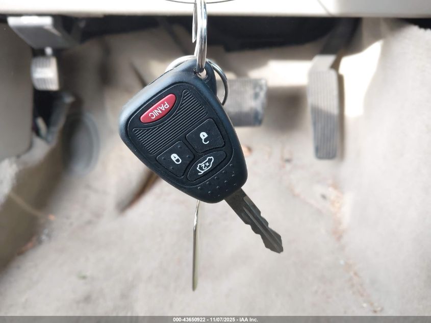 2007 Chrysler 300C VIN: 2C3KA63H67H897037 Lot: 43650922