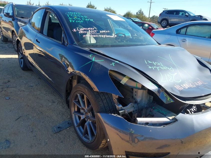 2022 Tesla Model 3 Long Range Dual Motor All-Wheel Drive VIN: 5YJ3E1EB0NF174464 Lot: 43650991