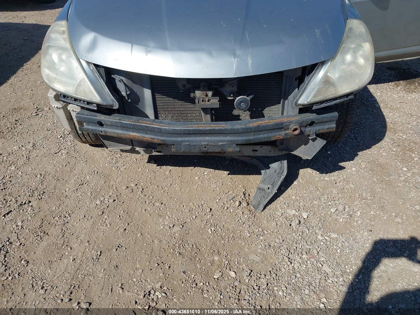 2009 Nissan Versa 1.8Sl VIN: 3N1BC13E19L414131 Lot: 43651010