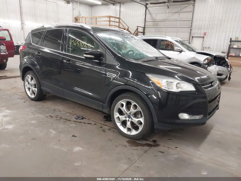 FORD ESCAPE TITANIUM