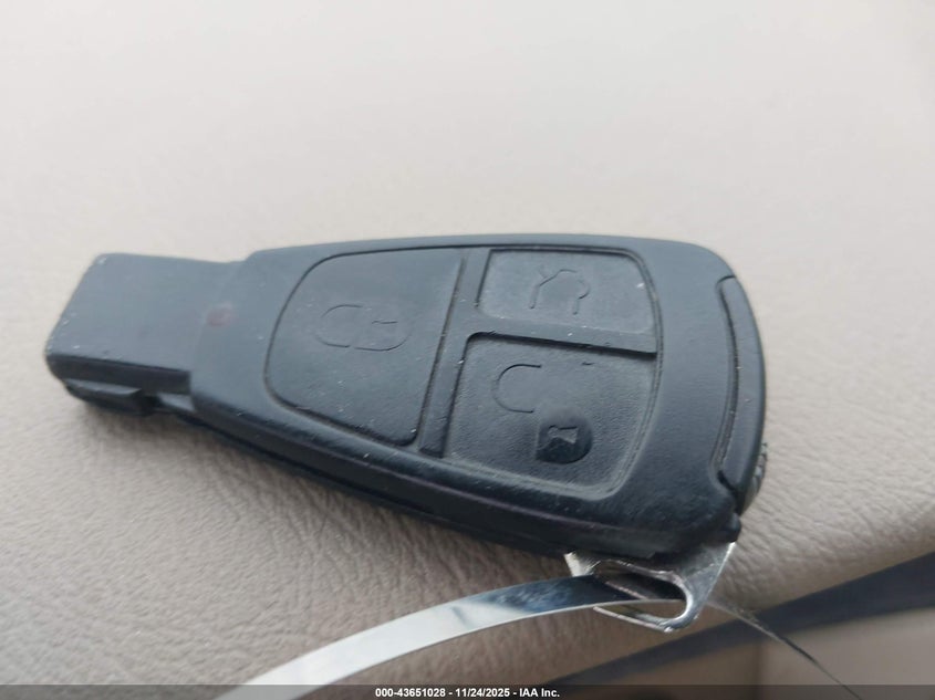 1999 Mercedes-Benz E 320 Awd VIN: WDBJH82F7XX016015 Lot: 43651028